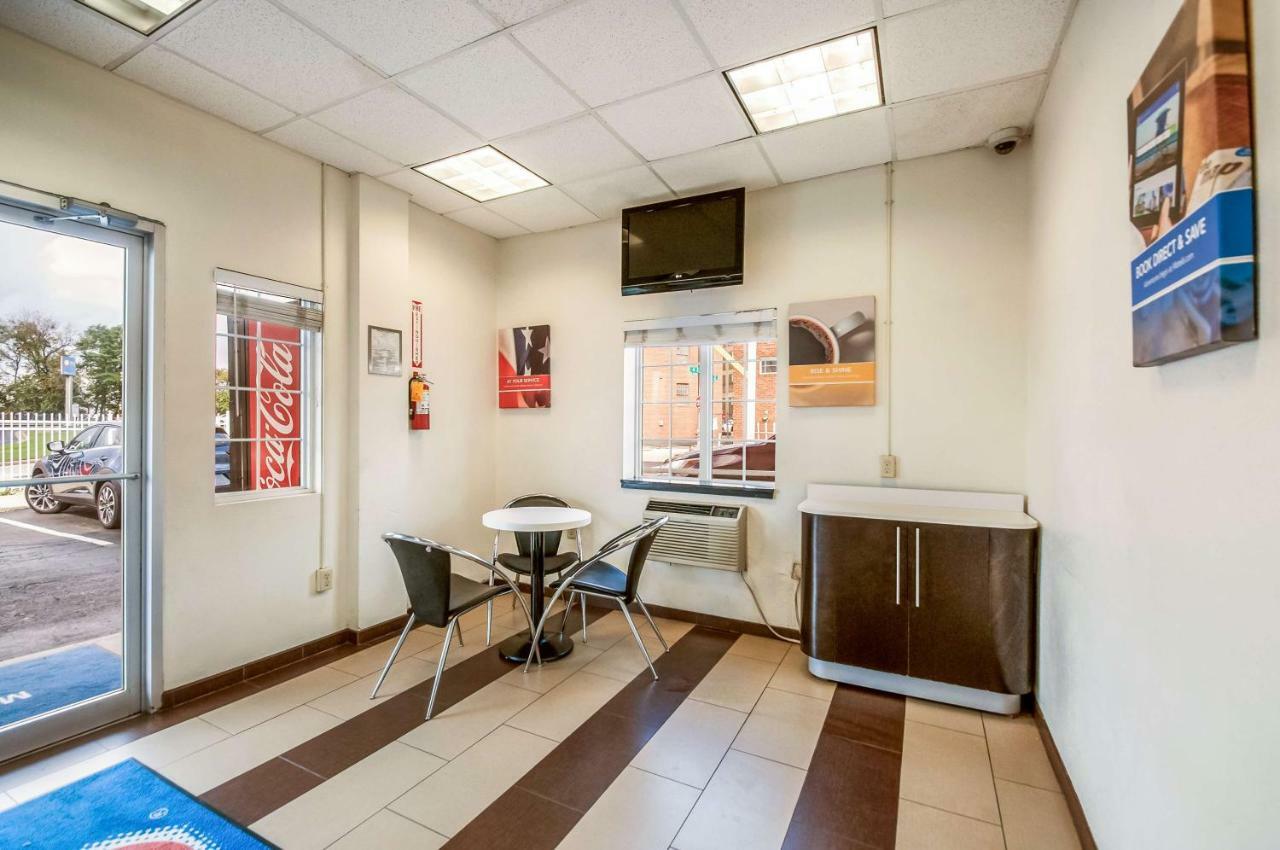 Motel 6-Washington, Dc - Convention Center Esterno foto